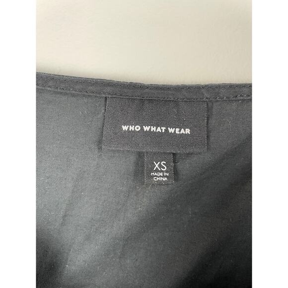 Who What Wear black thick strap eyelet tank top - size XS - Picture 4 of 6